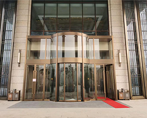 Revolving Door